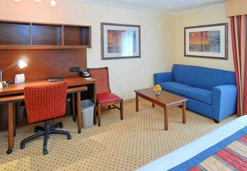 Towneplace Suites Houston North/Шенандоа Екстер'єр фото